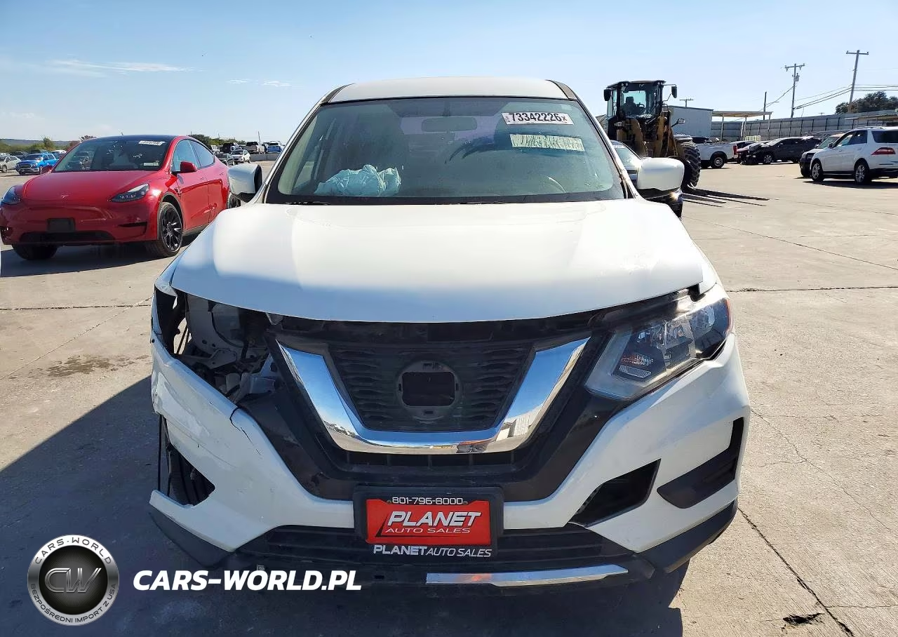 2018 Nissan Rogue S VIN:KNMAT2MT8JP596494 - 5