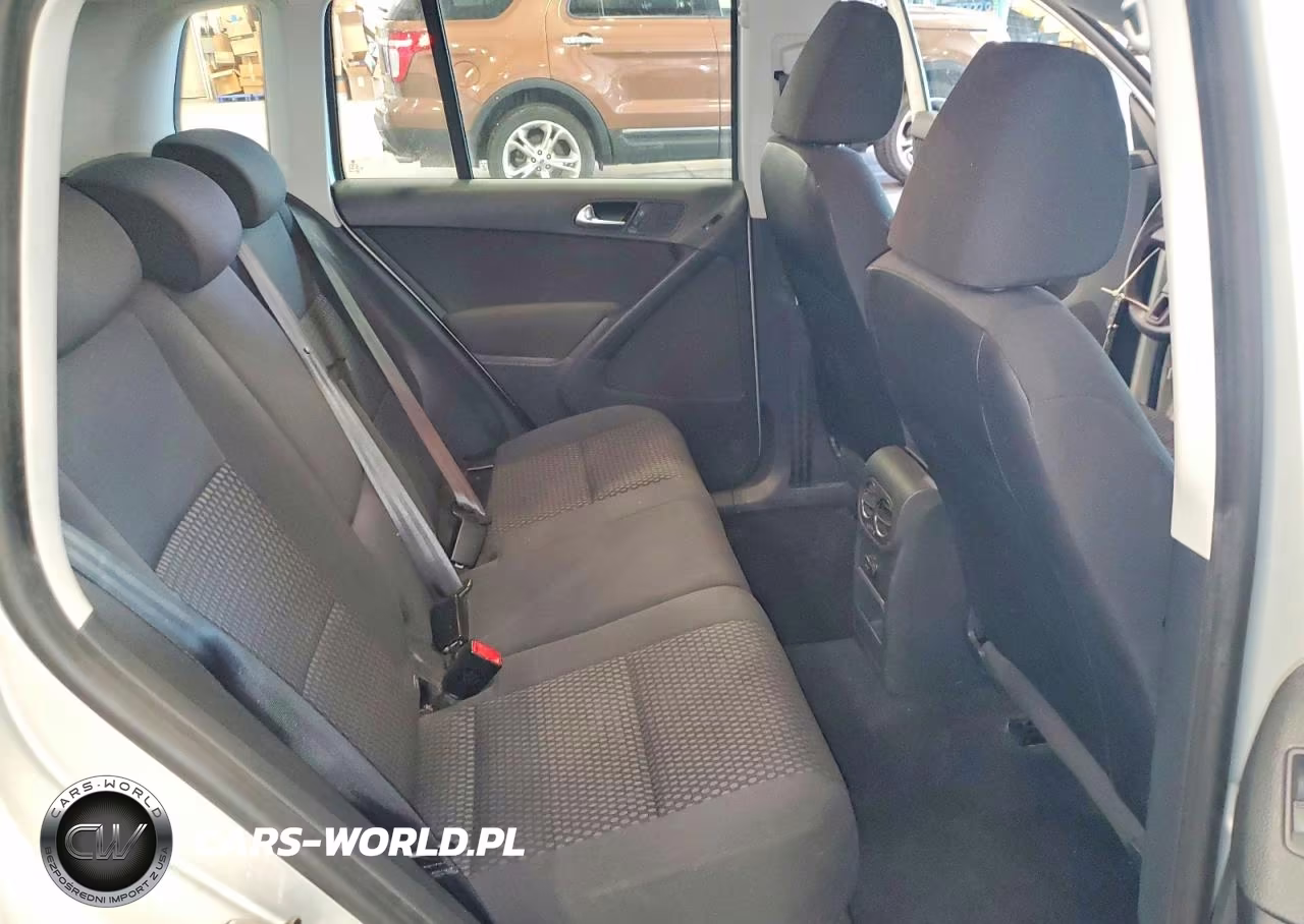 2011 Volkswagen Tiguan S VIN:WVGBV7AX9BW506856 - 11