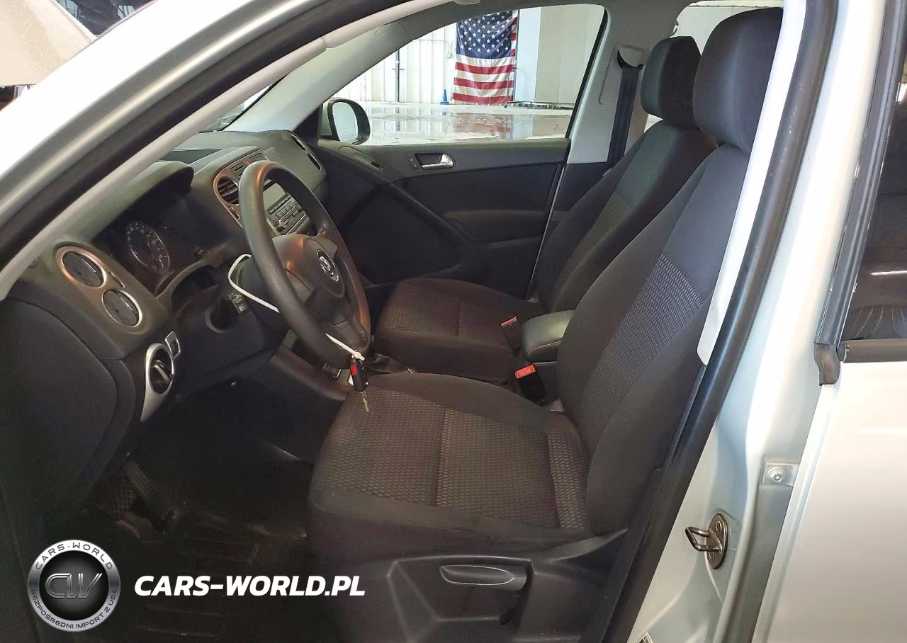 2011 Volkswagen Tiguan S VIN:WVGBV7AX9BW506856 - 7