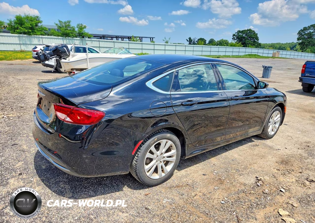 2015 Chrysler 200 Limited VIN:1C3CCCAB3FN555689 - 3