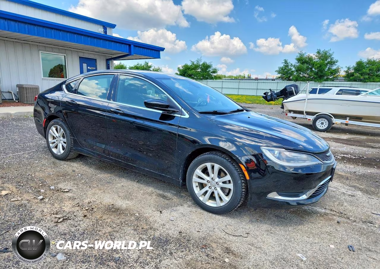 2015 Chrysler 200 Limited VIN:1C3CCCAB3FN555689 - 4