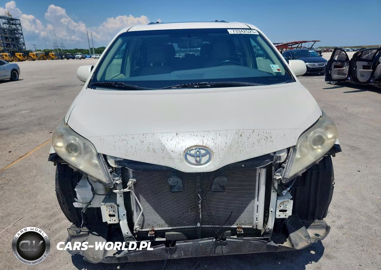 2016 Toyota Sienna Xle 8-Passenger VIN:5TDYK3DC7GS720809 - 5
