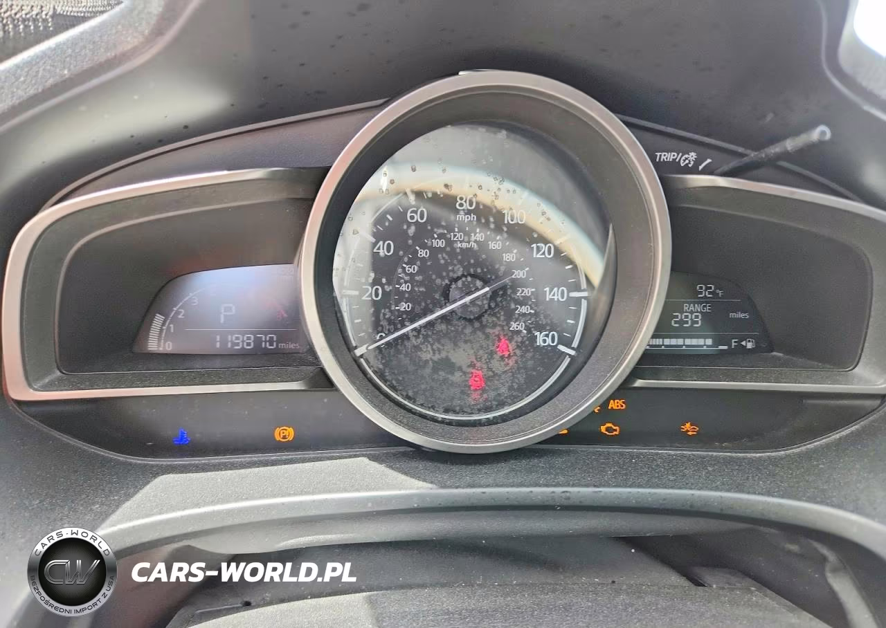 2018 Mazda 3 Touring VIN:3MZBN1L39JM202353 - 9