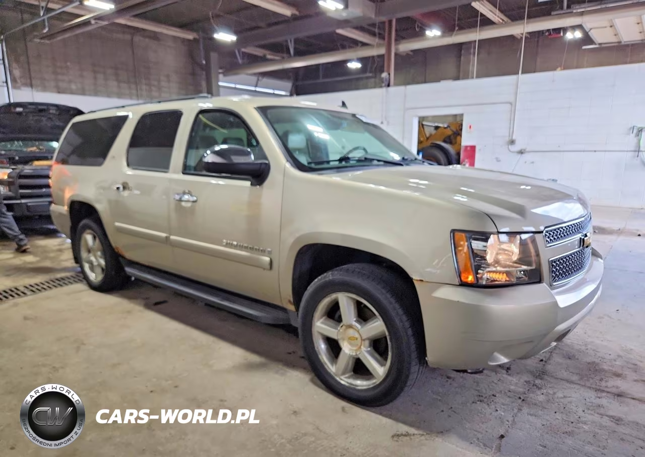 2008 Chevrolet Suburban K1500 Ls VIN:3GNFK163X8G183093 - 4