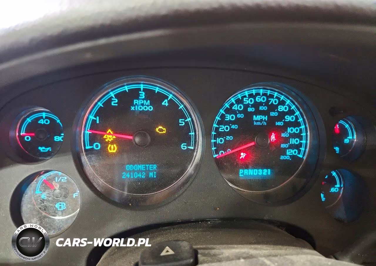 2008 Chevrolet Suburban K1500 Ls VIN:3GNFK163X8G183093 - 9