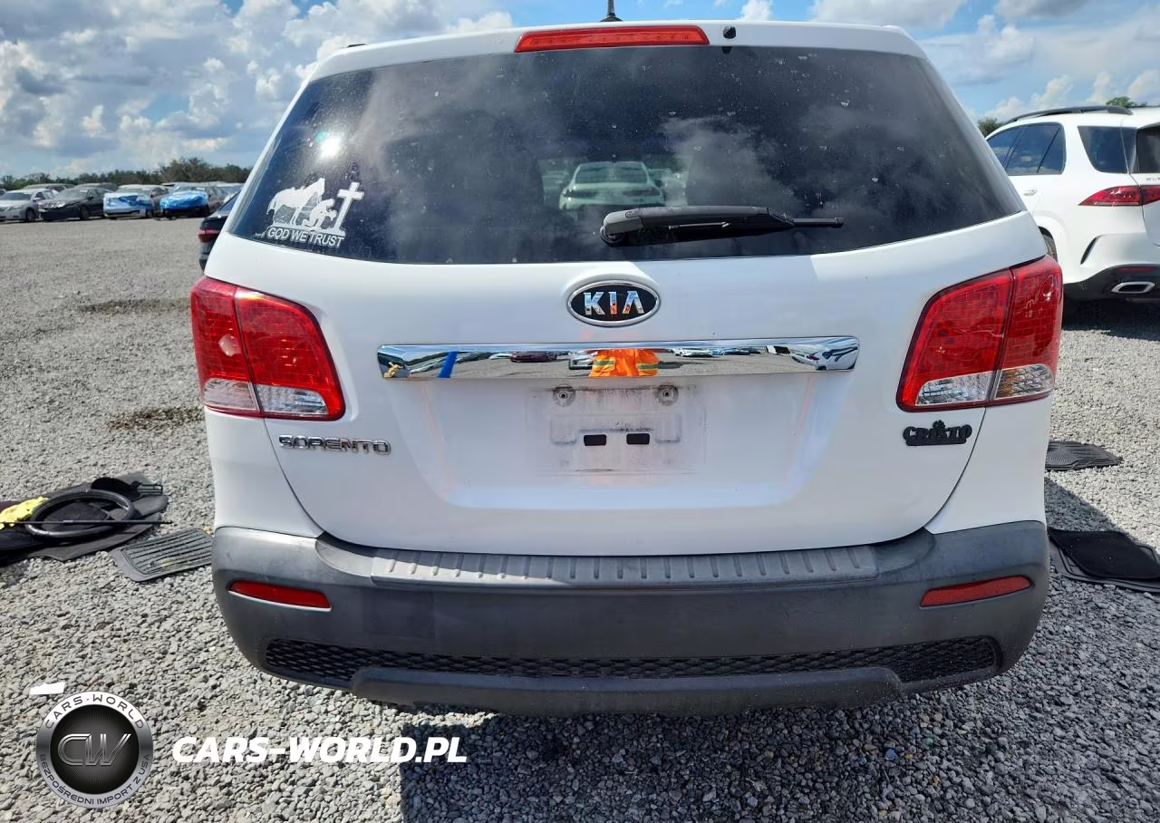 2013 Kia Sorento Lx VIN:5XYKT3A11DG345286 - 6