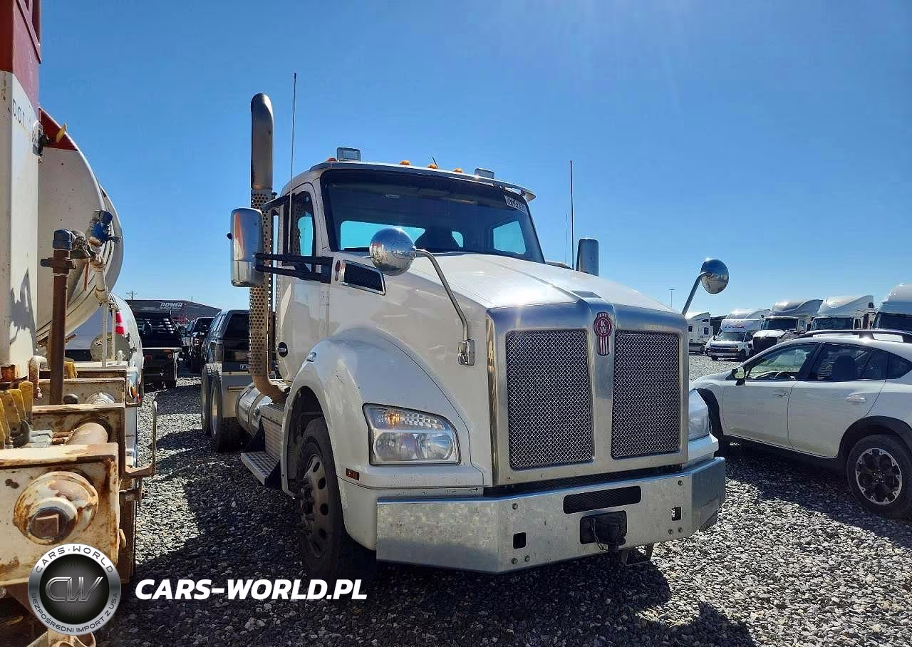 2021 Kenworth Construction T880 VIN:1XKZD49XXMJ447779 - 4