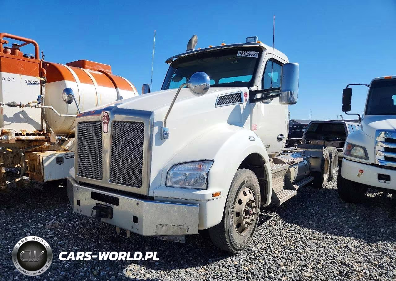 2021 Kenworth Construction T880 VIN:1XKZD49XXMJ447779 - 5