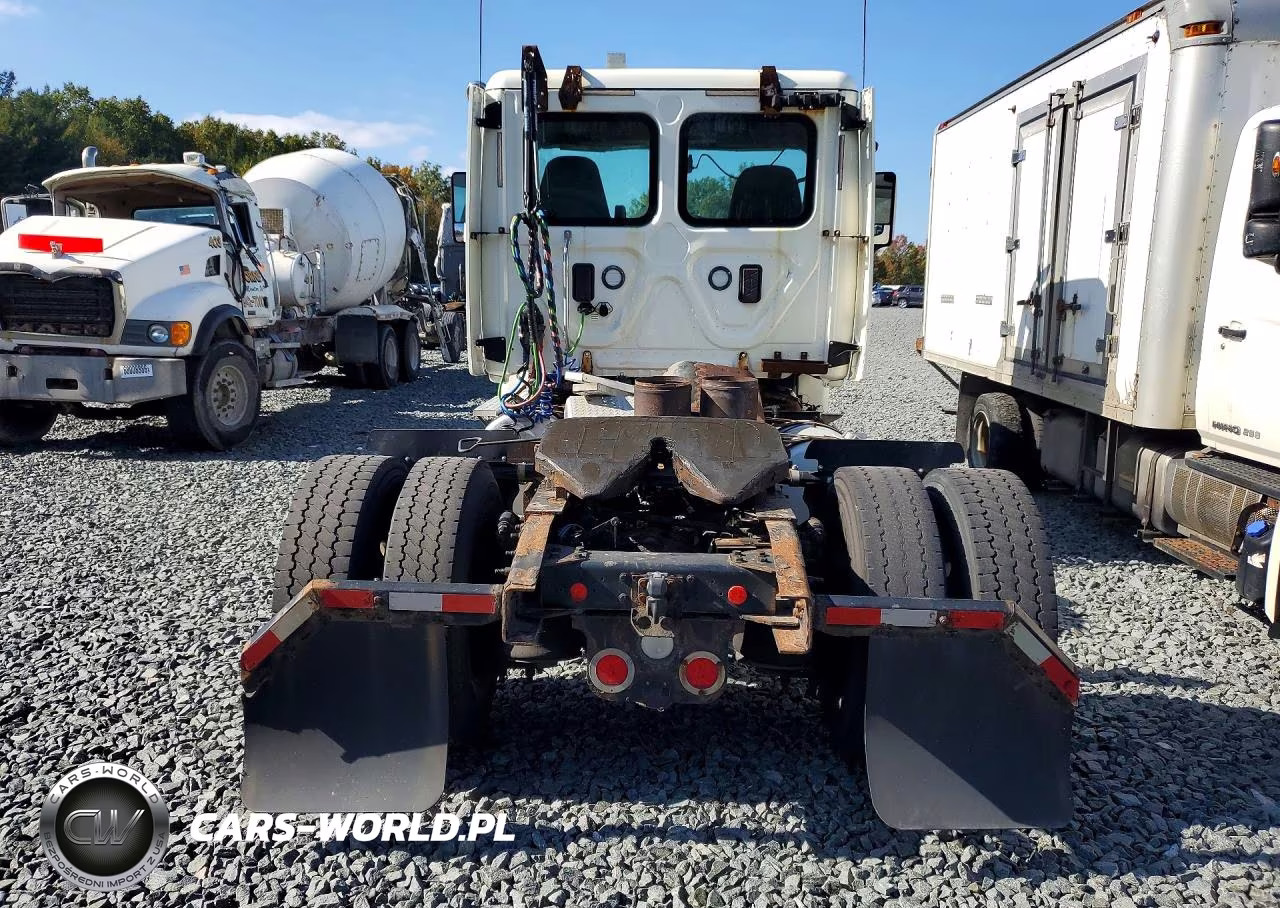2017 Freightliner Cascadia 113 Semi Truck VIN:3AKBGADVXHSJH0286 - 6