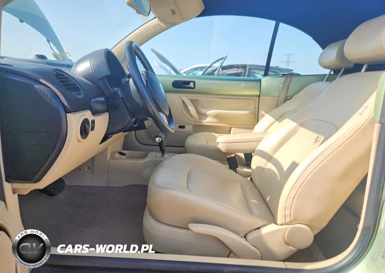 2008 Volkswagen New Beetle Convertible Se VIN:3VWRF31Y78M411557 - 7