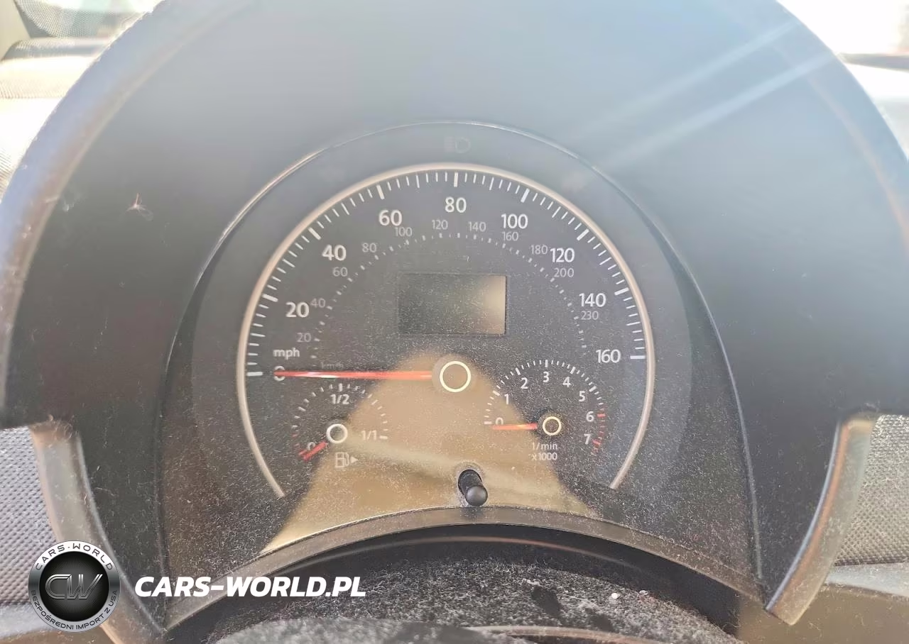 2008 Volkswagen New Beetle Convertible Se VIN:3VWRF31Y78M411557 - 9
