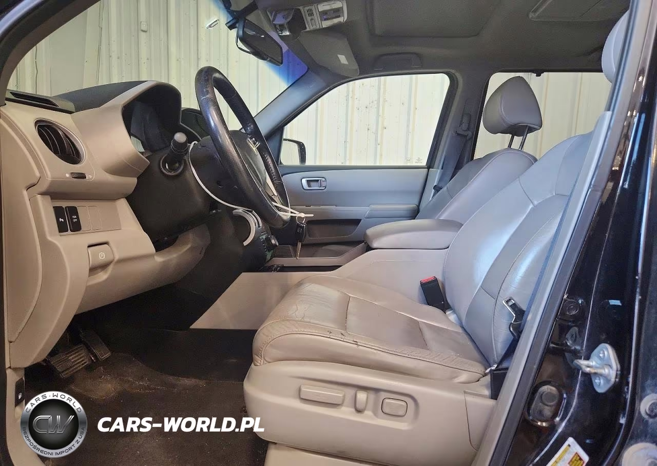 2011 Honda Pilot Touring VIN:5FNYF4H95BB075826 - 7
