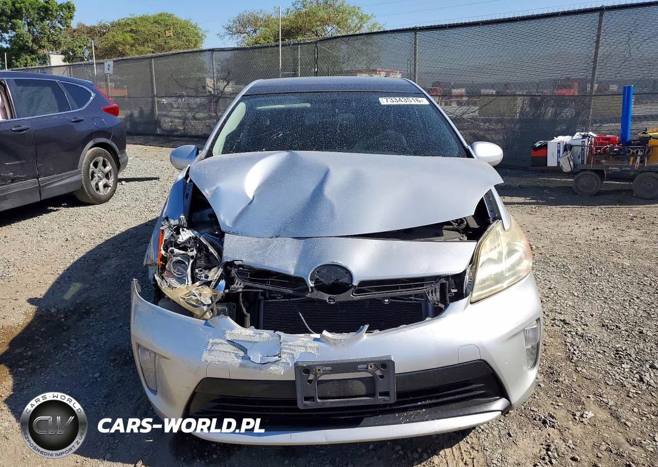 2012 Toyota Prius Three VIN:JTDKN3DU4C5489986 - 5