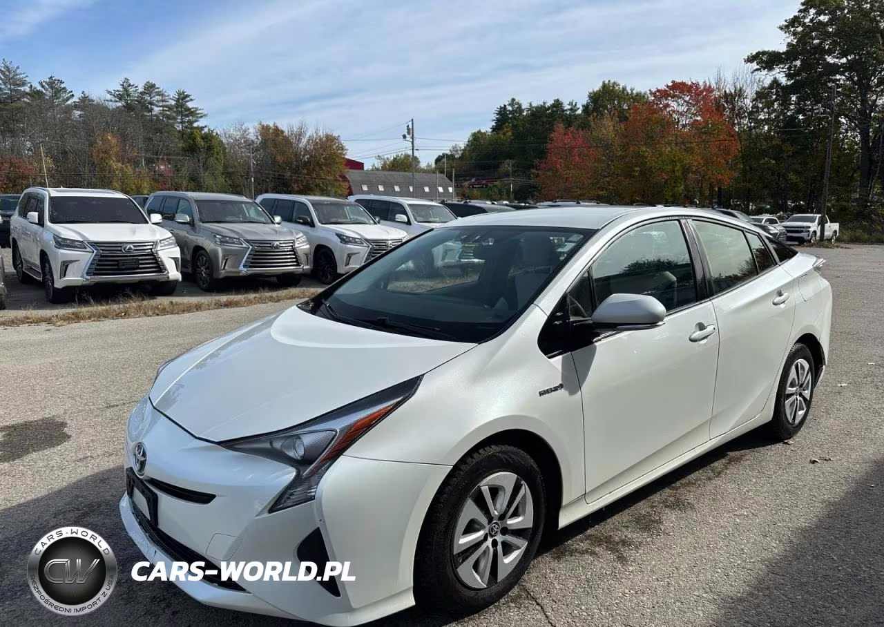 2016 Toyota Prius Four VIN:JTDKARFU7G3019819 - 2