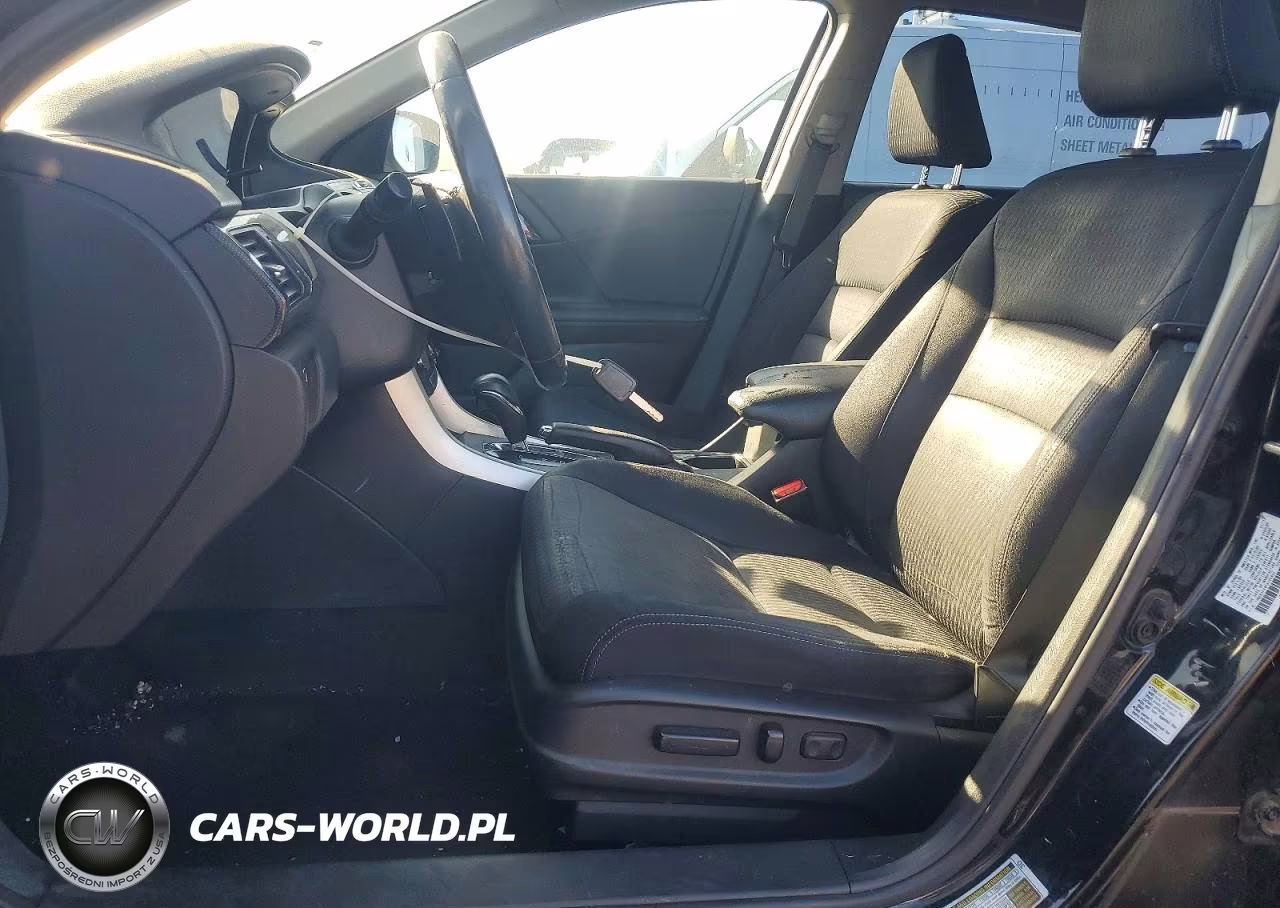2015 Honda Accord Sport VIN:1HGCR2F58FA249832 - 7