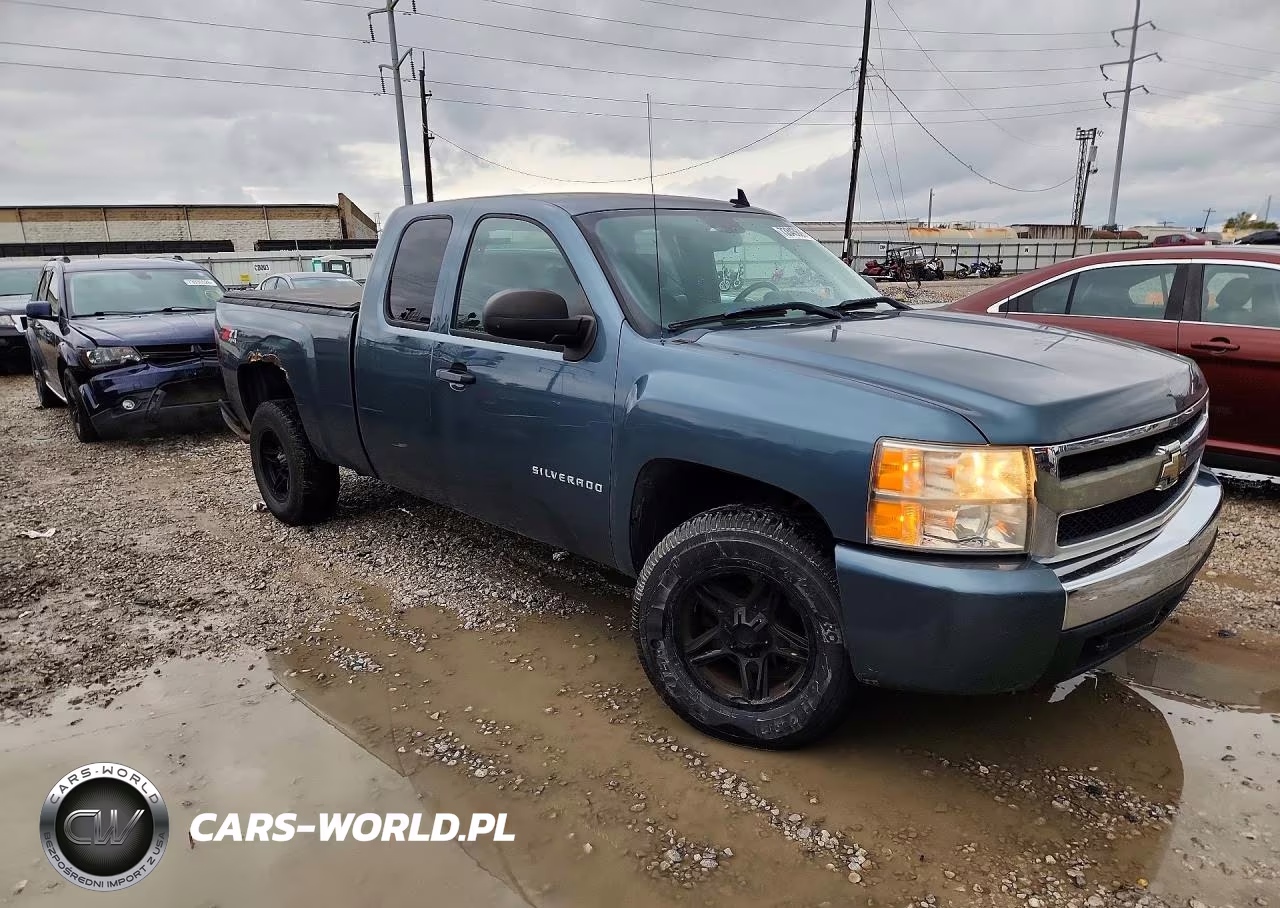 2008 Chevrolet Silverado K1500 VIN:2GCEK190781155007 - 4