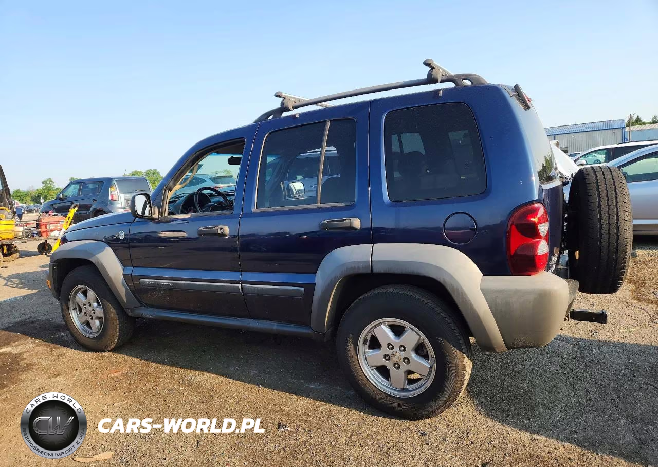 2007 Jeep Liberty Sport VIN:1J4GL48K57W574811 - 2