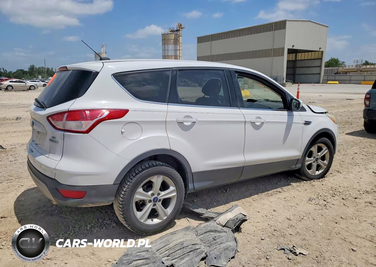 2015 Ford Escape Se VIN:1FMCU0GX1FUB00092 - 3