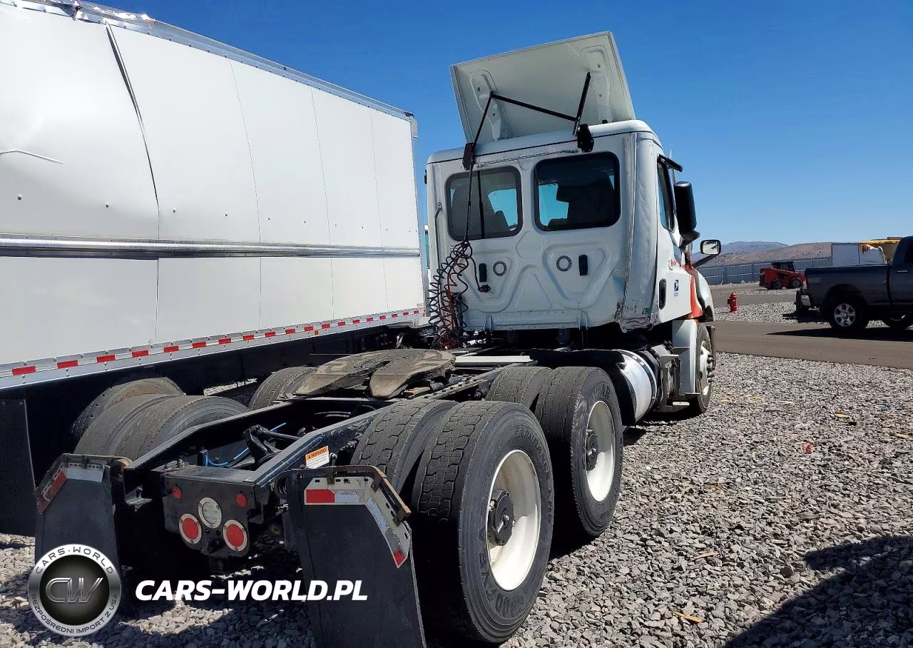 2023 Freightliner Cascadia 126 Semi Truck VIN:3AKJHLDV6PDNZ1952 - 4