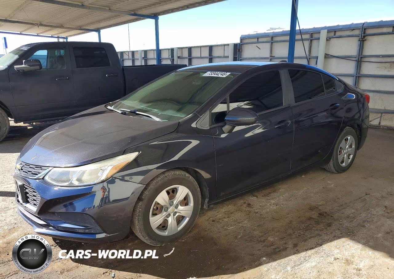 2016 Chevrolet Cruze Ls Auto VIN:1G1BC5SM8G7235821 - 1