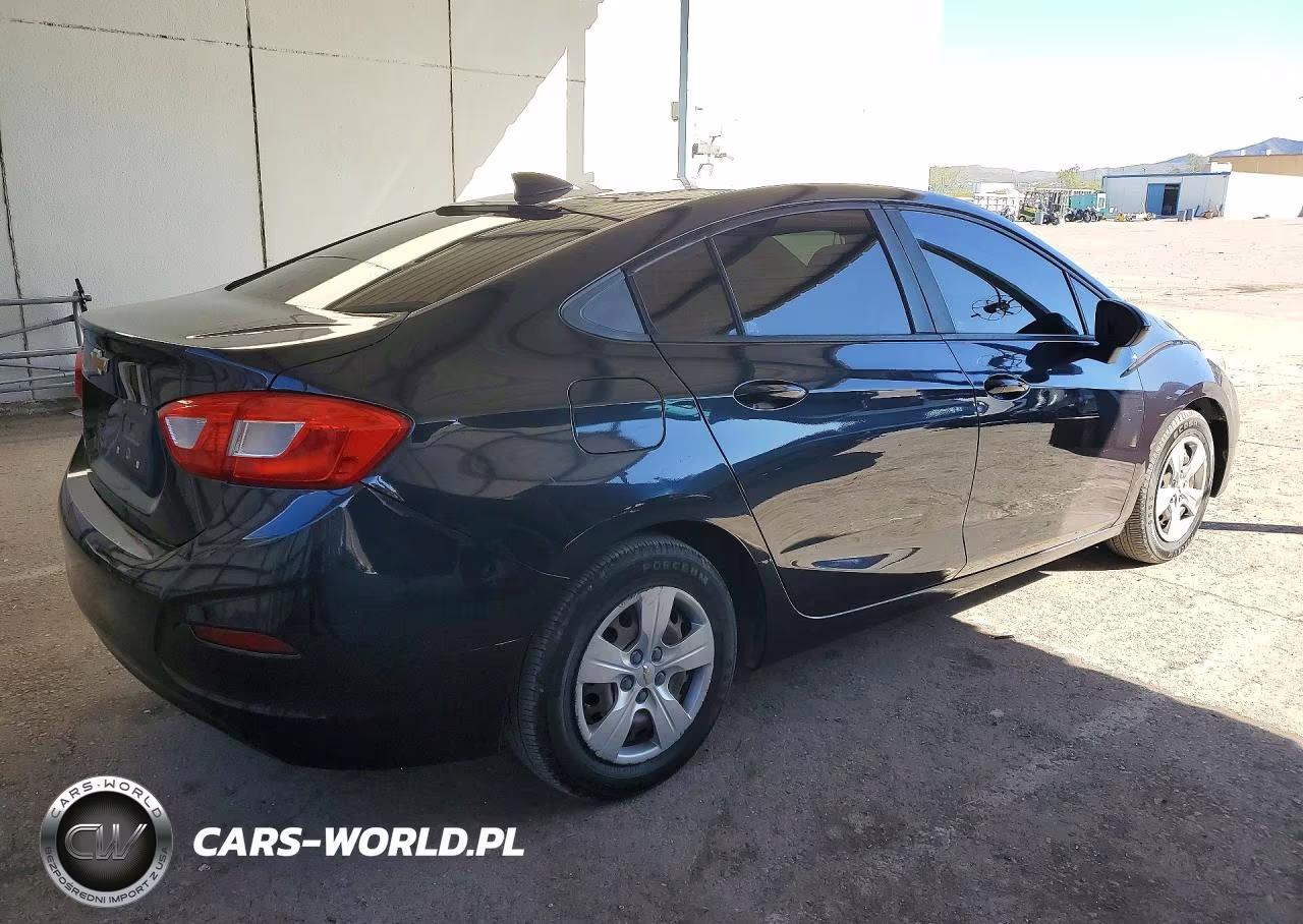 2016 Chevrolet Cruze Ls Auto VIN:1G1BC5SM8G7235821 - 3