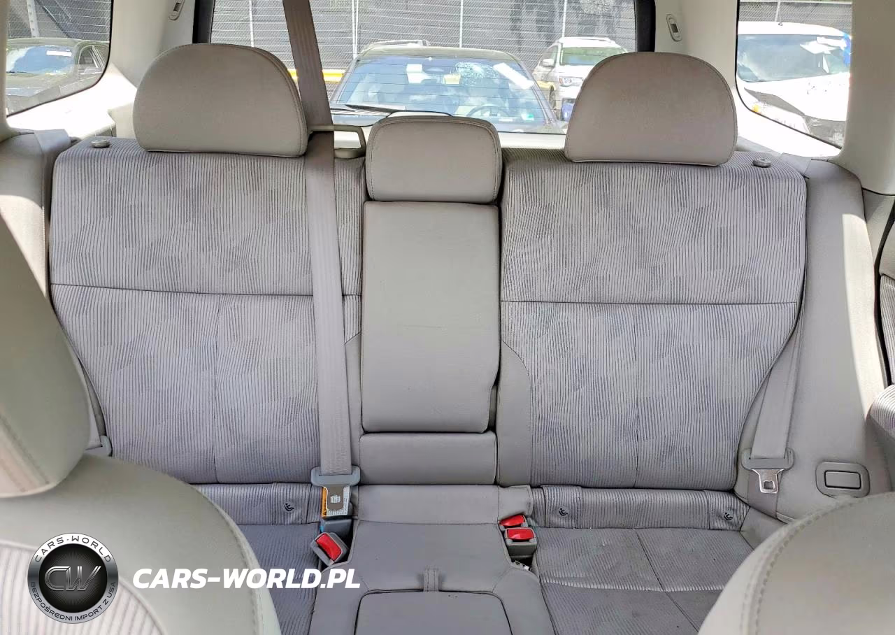 2010 Subaru Forester 2.5X Premium VIN:JF2SH6CC7AH914759 - 10