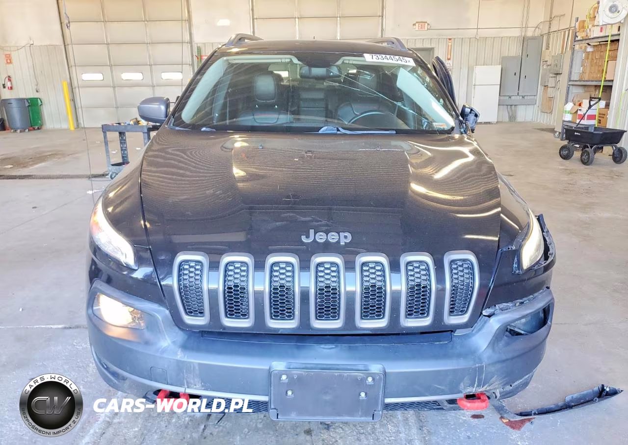2014 Jeep Cherokee Trailhawk VIN:1C4PJMBS6EW237114 - 5