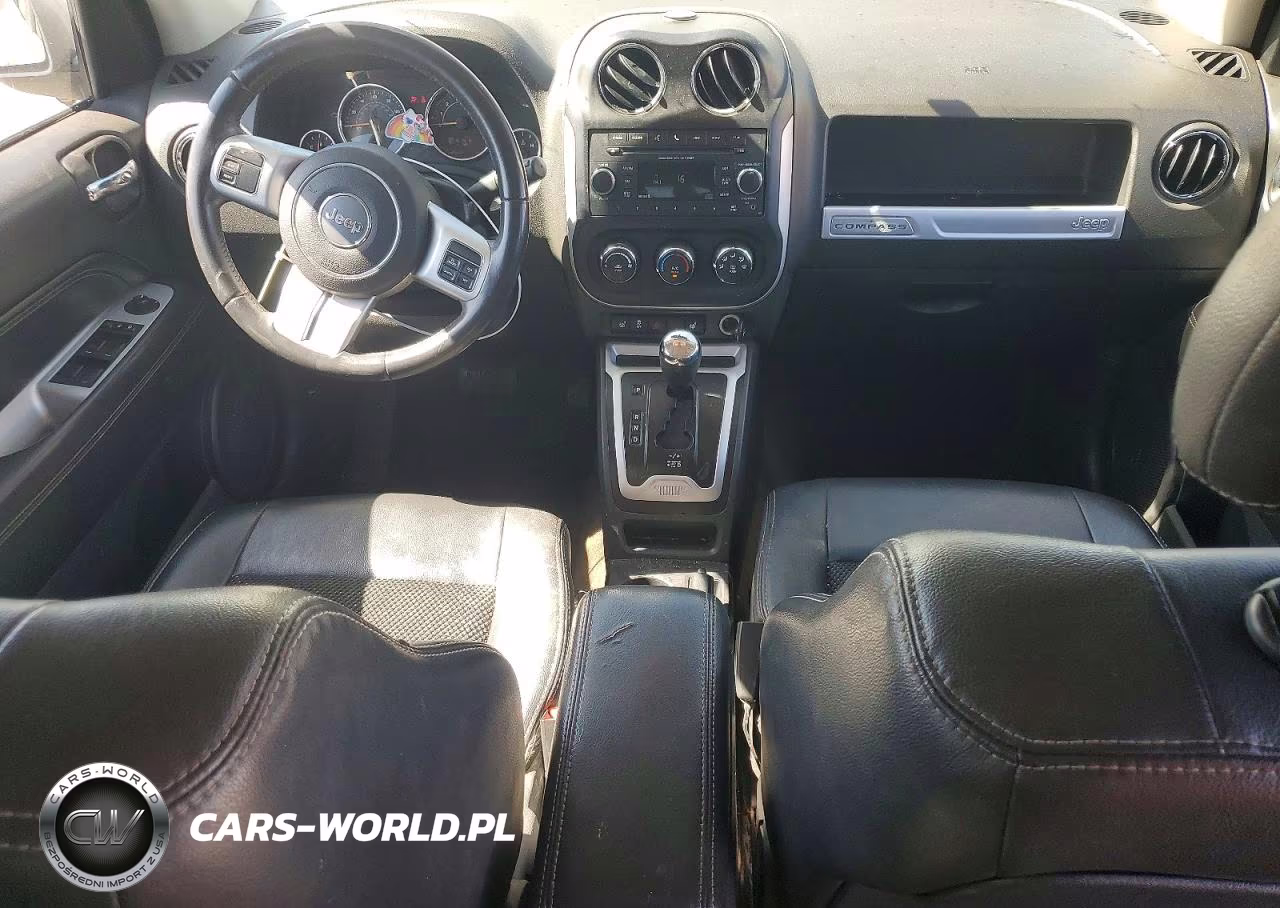 2016 Jeep Compass Latitude VIN:1C4NJDEB6GD781999 - 8