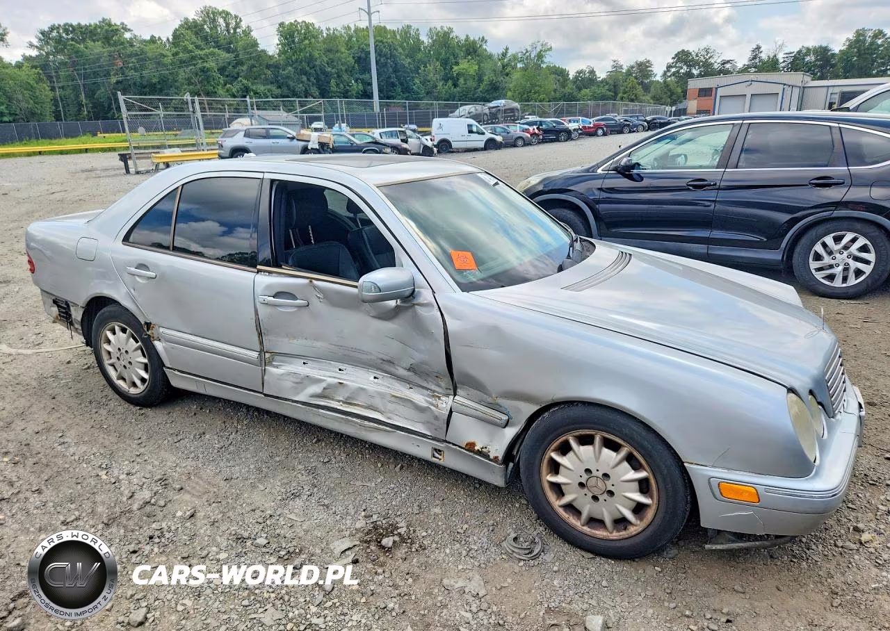 2001 Mercedes-Benz E 320 VIN:WDBJF65J91B337925 - 4