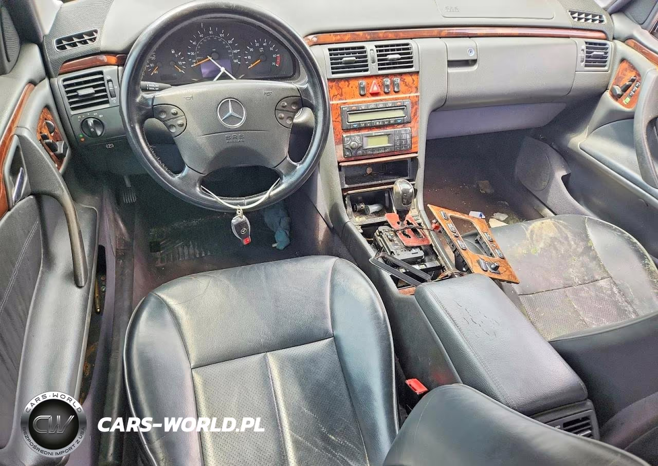 2001 Mercedes-Benz E 320 VIN:WDBJF65J91B337925 - 8