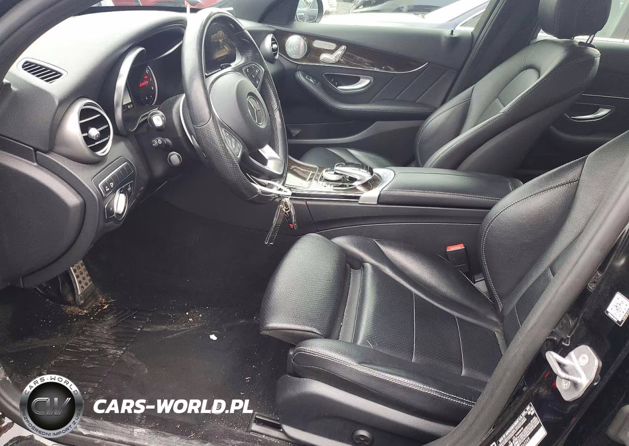 2018 Mercedes-Benz C 300 4Matic VIN:55SWF4KB8JU262249 - 7