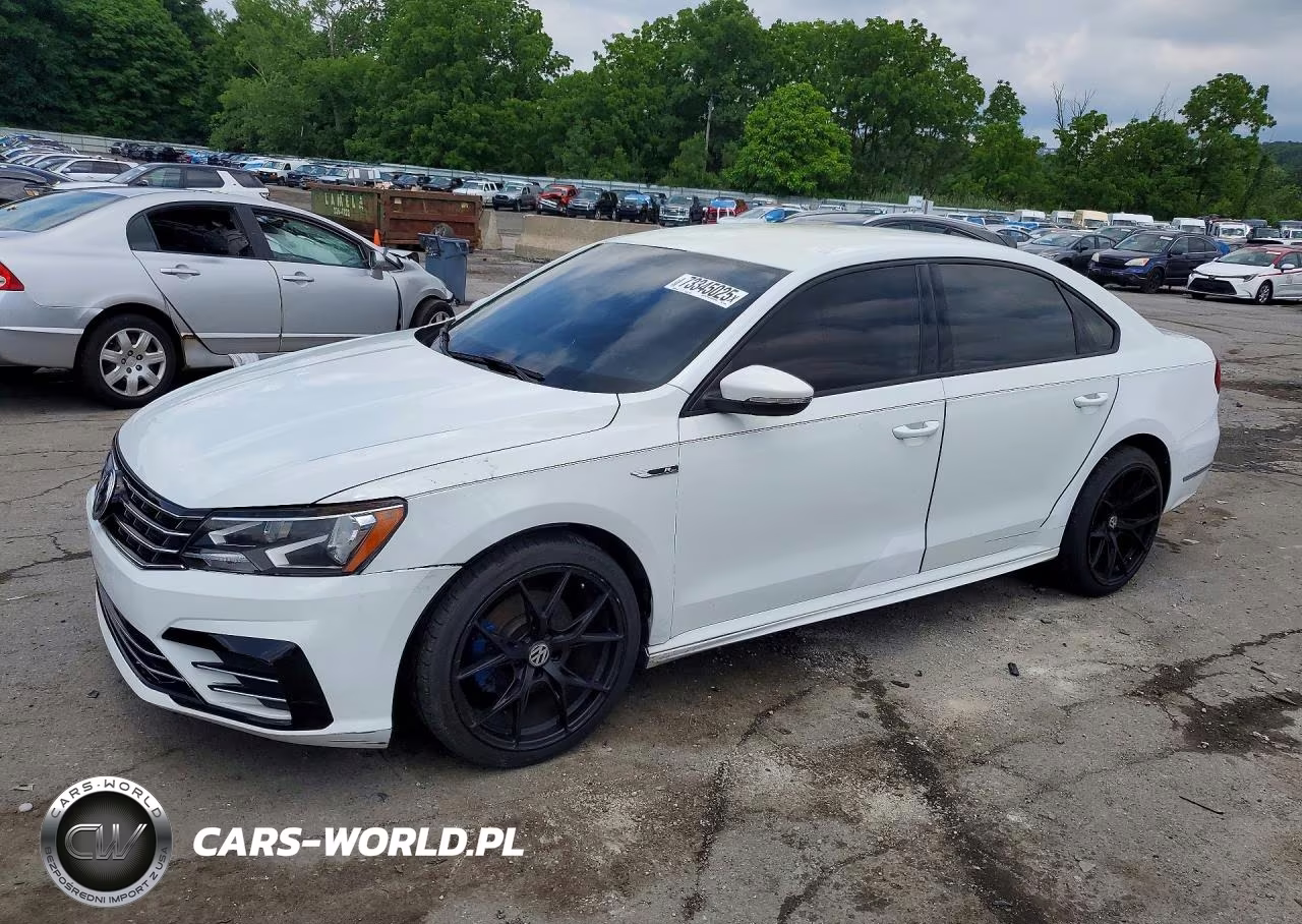 2018 Volkswagen Passat S – zdjęcie 1 z 12