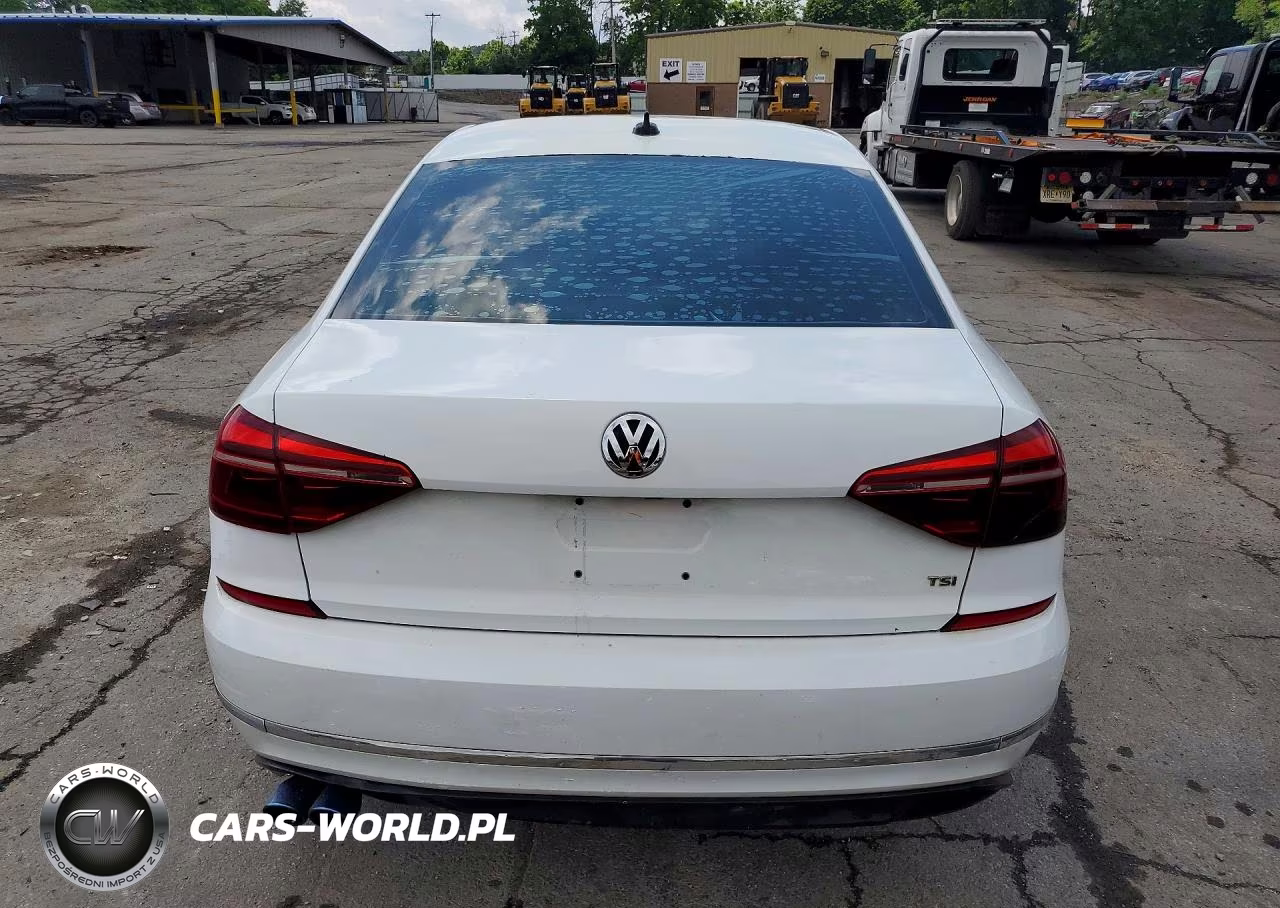 2018 Volkswagen Passat S VIN:1VWAA7A31JC010939 - 6