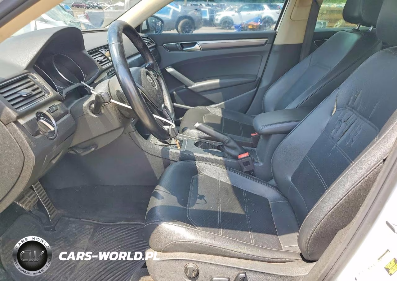 2018 Volkswagen Passat S VIN:1VWAA7A31JC010939 - 7