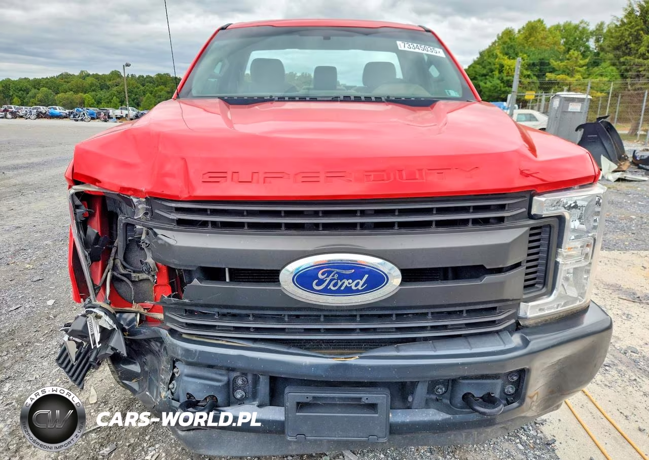 2019 Ford F250 Super Duty VIN:1FTBF2A65KEE67636 - 5