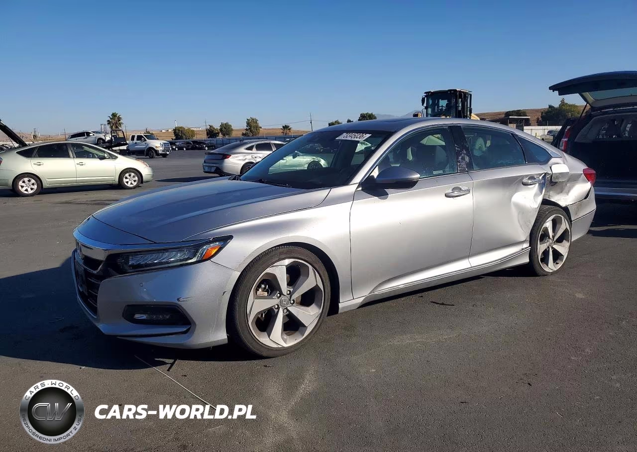 2018 Honda Accord Touring VIN:1HGCV1F96JA031972 - 1