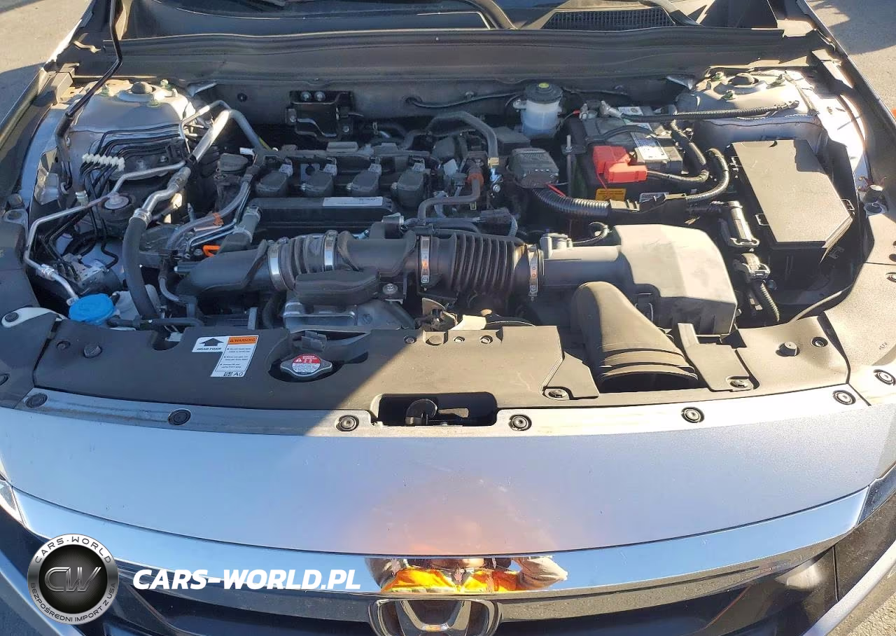 2018 Honda Accord Touring VIN:1HGCV1F96JA031972 - 11