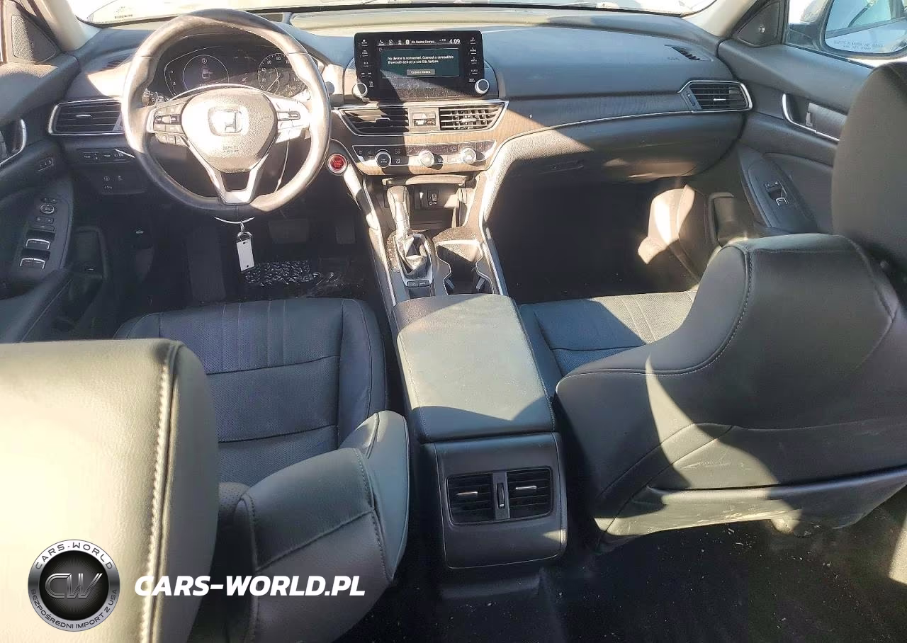 2018 Honda Accord Touring VIN:1HGCV1F96JA031972 - 8
