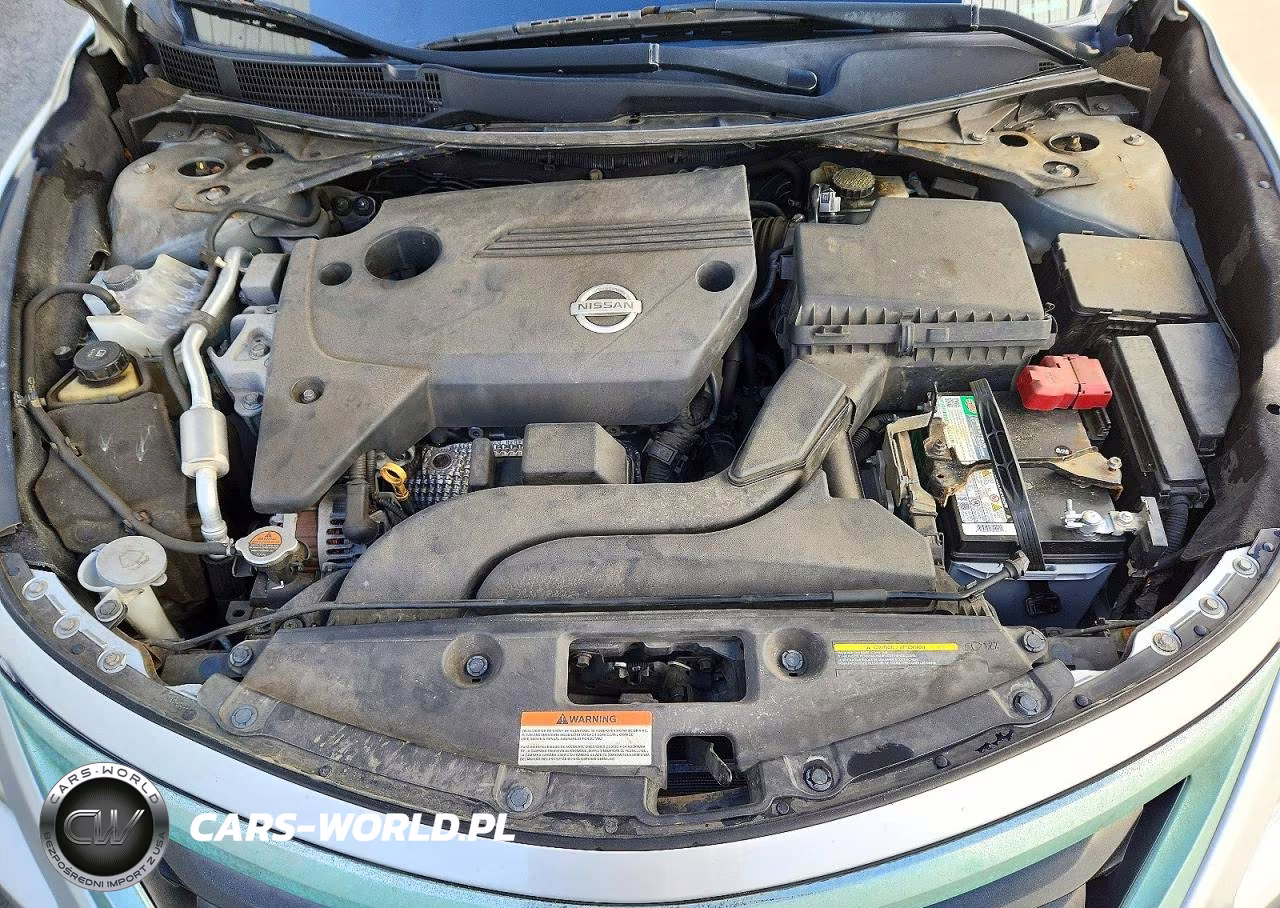 2015 Nissan Altima 2.5 S VIN:1N4AL3AP8FN369005 - 11