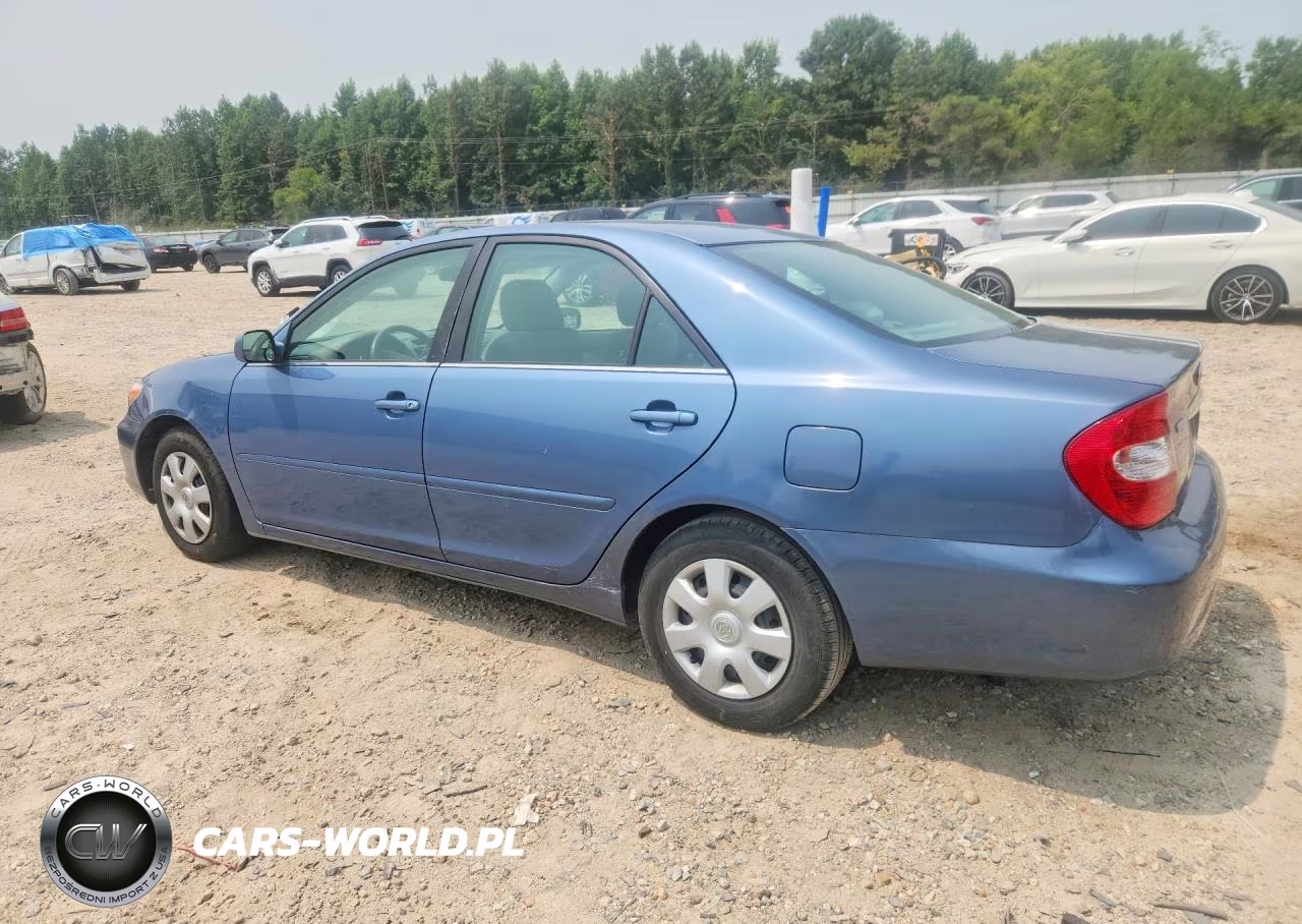 2004 Toyota Camry Le VIN:4T1BE32K24U882924 - 2