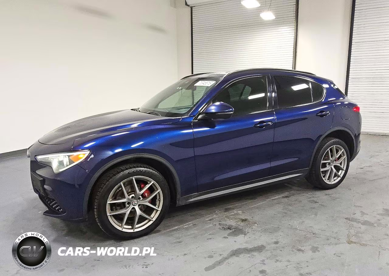 2018 Alfa Romeo Stelvio Ti Sport VIN:ZASFAKNN3J7B96300 - 1