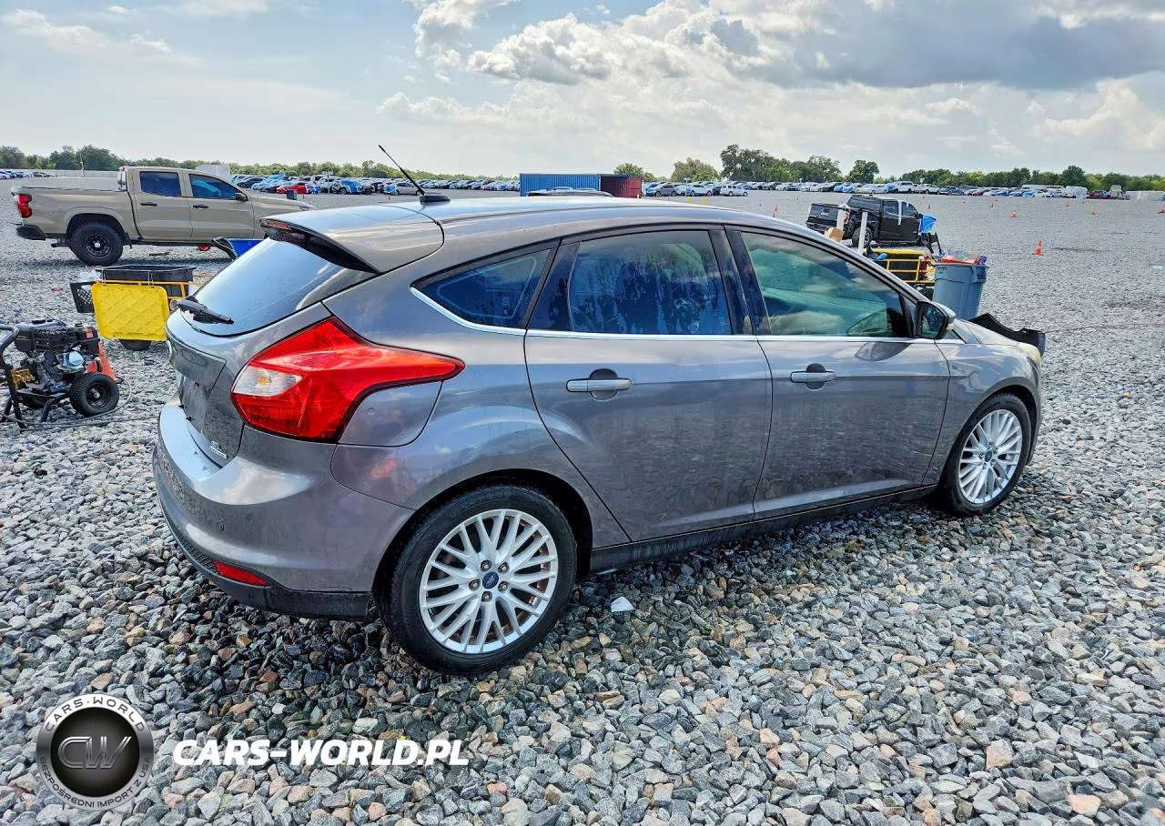 2012 Ford Focus Sel VIN:1FAHP3M25CL473445 - 3