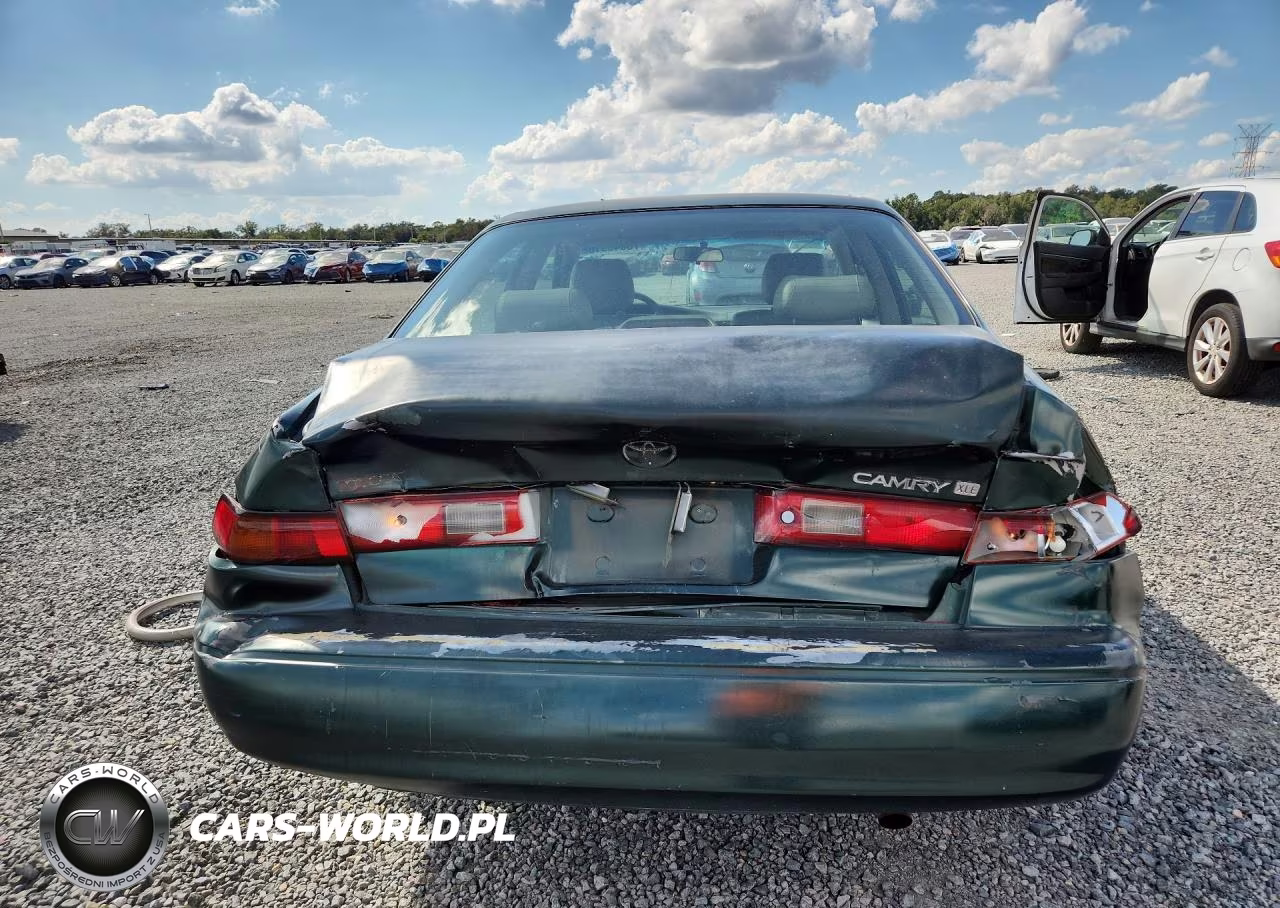 1999 Toyota Camry Xle V6 VIN:JT2BF28K4X0184984 - 6