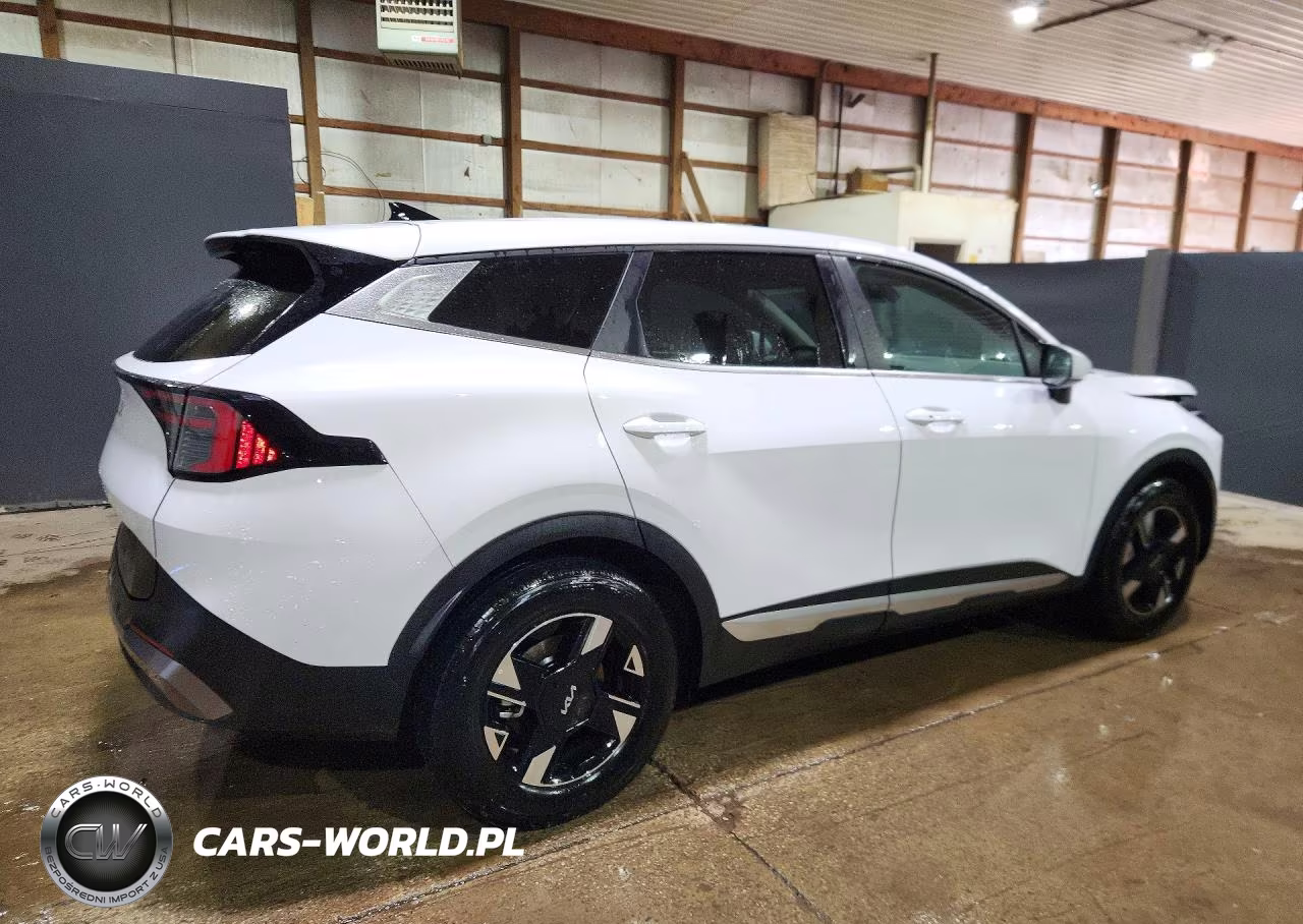 2026 Kia Sportage Lx VIN:5XYK23DF8TG430182 - 3