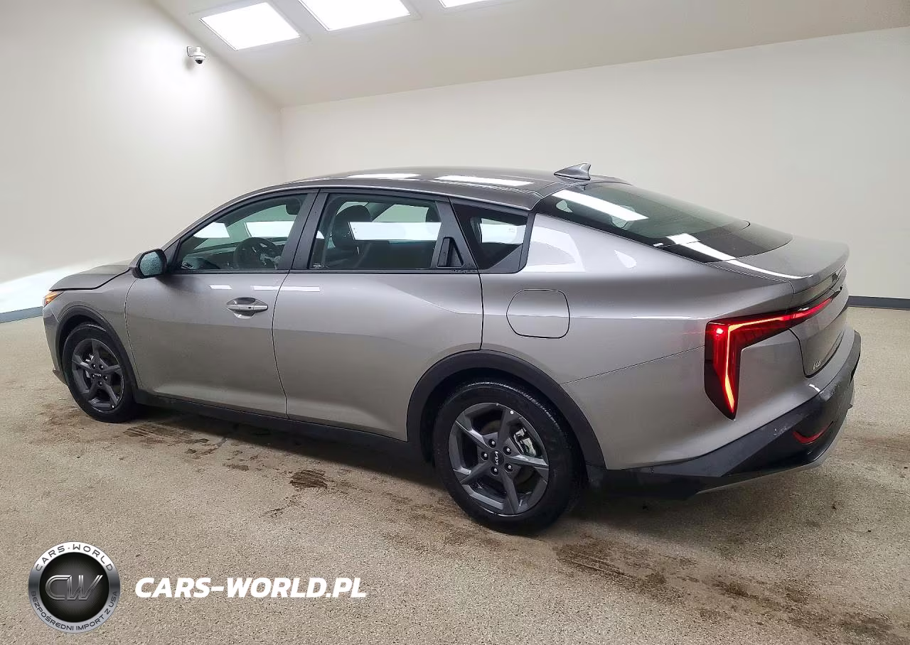 2026 Kia K4 Lxs VIN:3KPFT4DE4TE287286 - 2