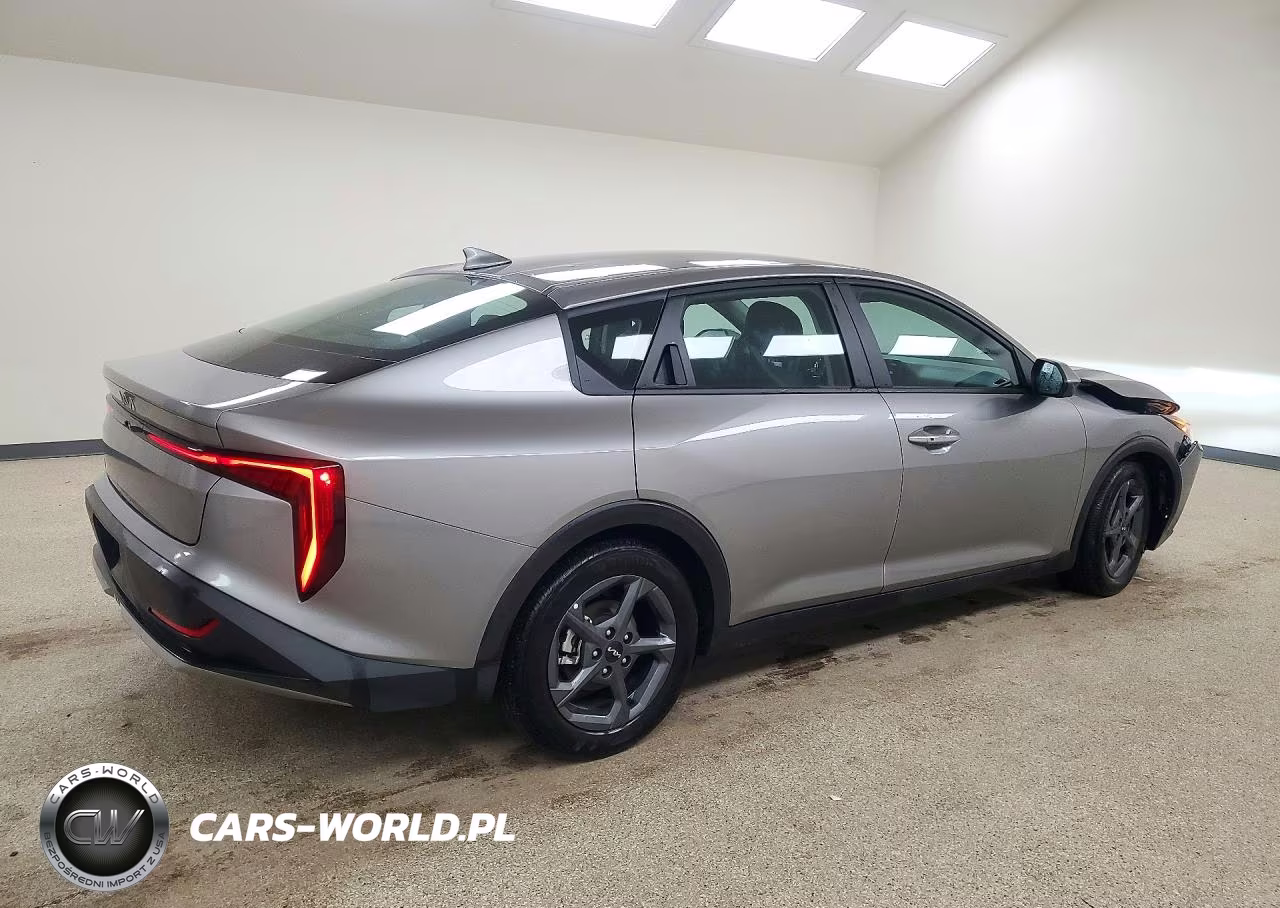 2026 Kia K4 Lxs VIN:3KPFT4DE4TE287286 - 3