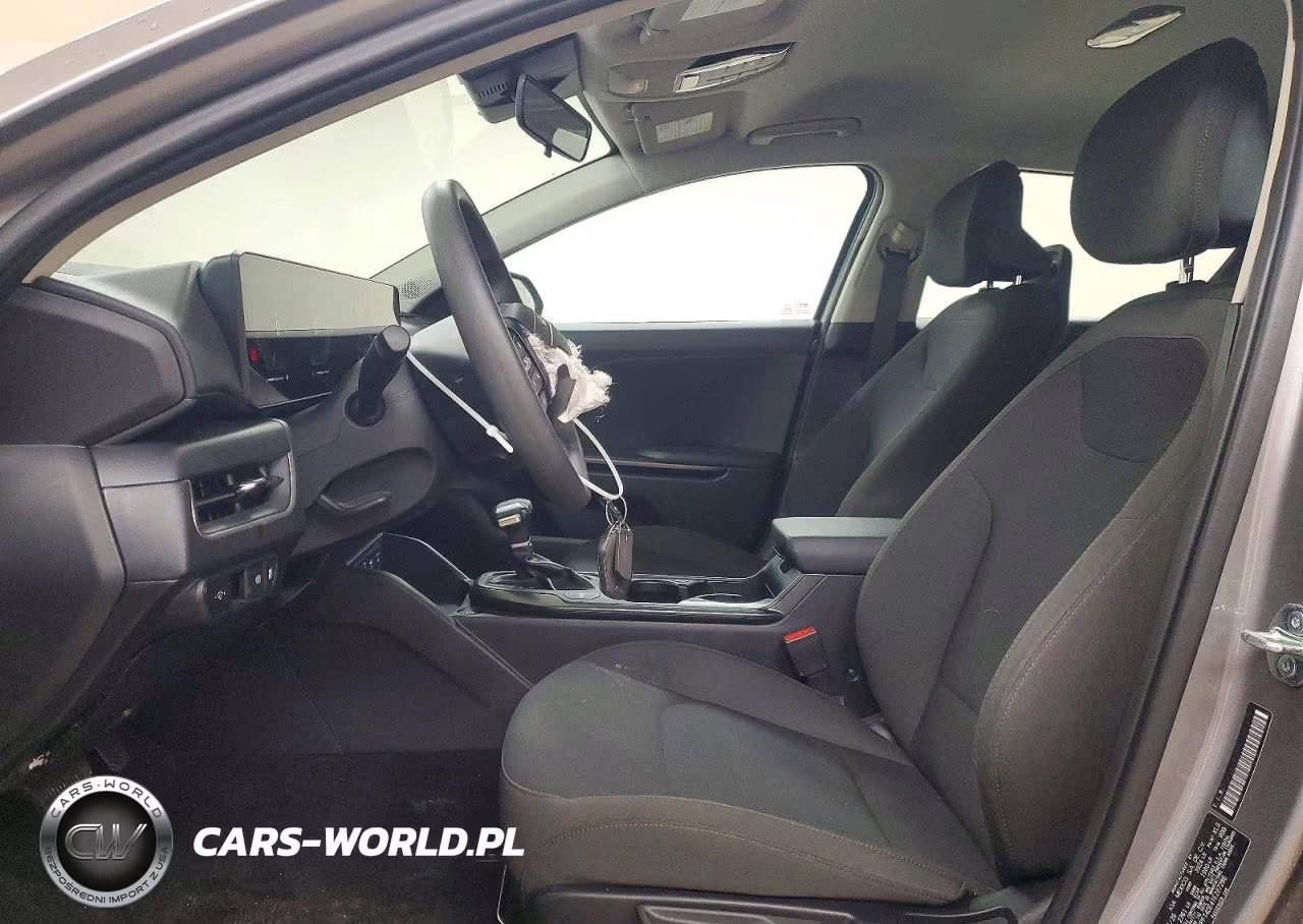 2026 Kia K4 Lxs VIN:3KPFT4DE4TE287286 - 7