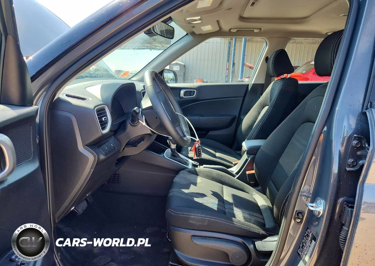 2026 Hyundai Venue Sel VIN:KMHRC8A39TU469540 - 7