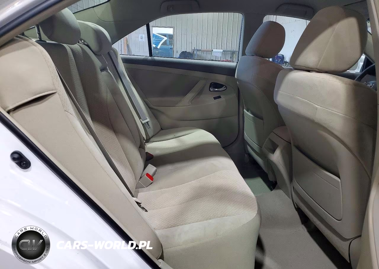 2007 Toyota Camry Le VIN:4T1BE46KX7U724304 - 10