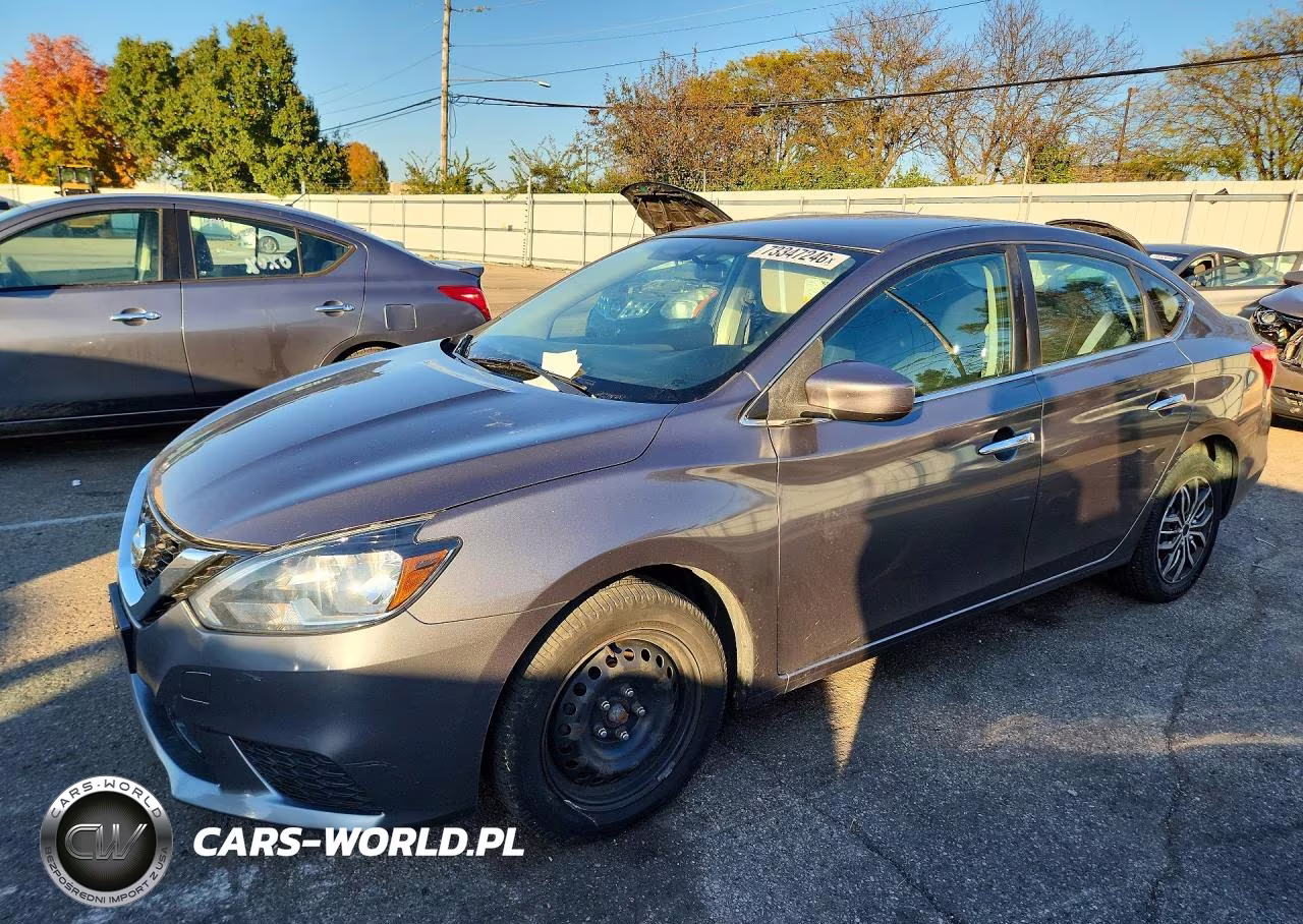 2018 Nissan Sentra S – zdjęcie 1 z 12